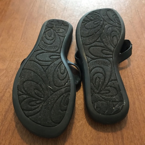 Kenneth Cole black stoned reaction sandals 6.5 - Picture 5 of 6